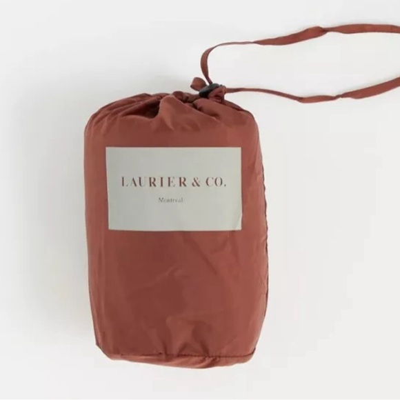 Laurier & Co. Junior Vest - Picture 2 of 3